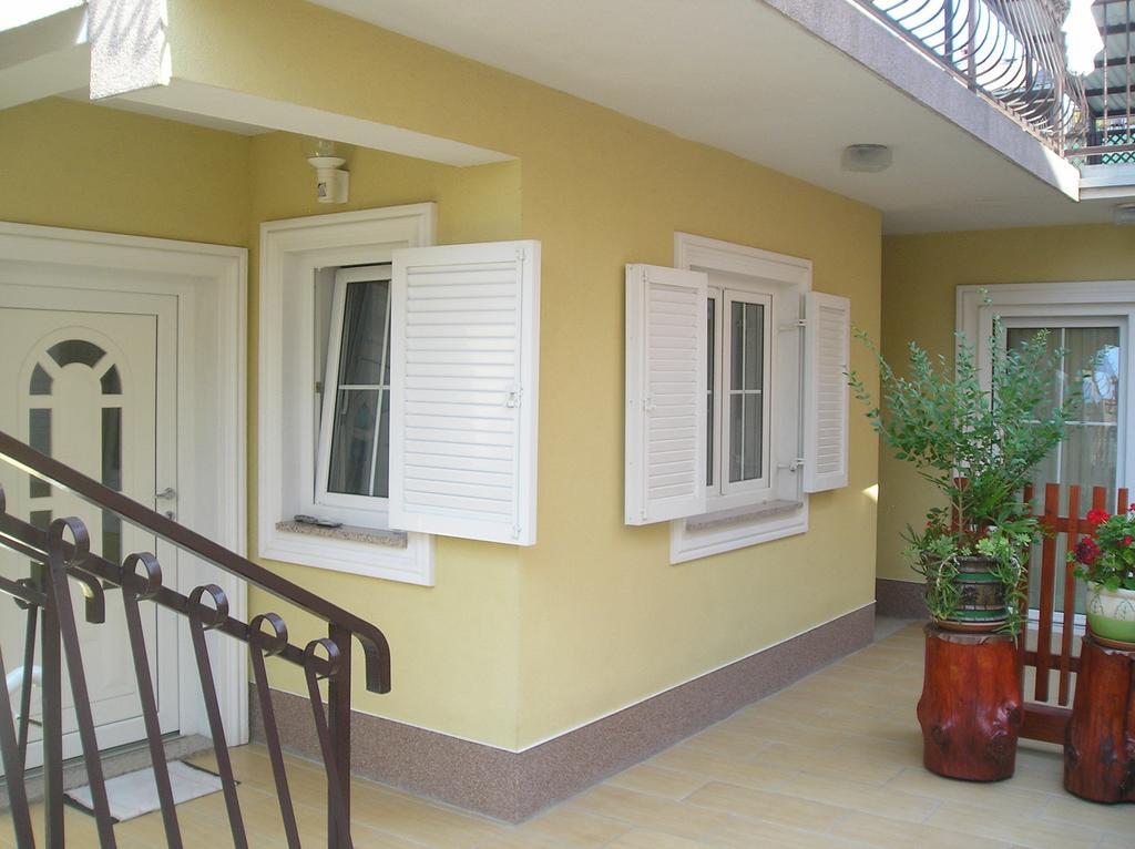 Family Apartments Ankica Crikvenica Kamer foto