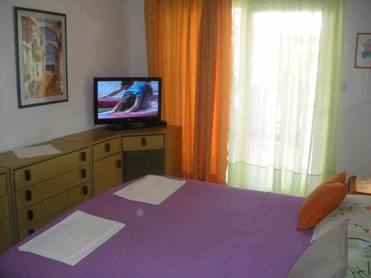 Family Apartments Ankica Crikvenica Buitenkant foto
