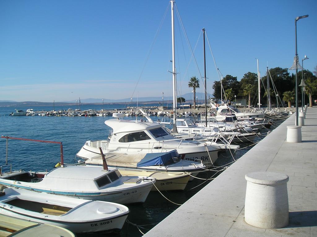Family Apartments Ankica Crikvenica Buitenkant foto